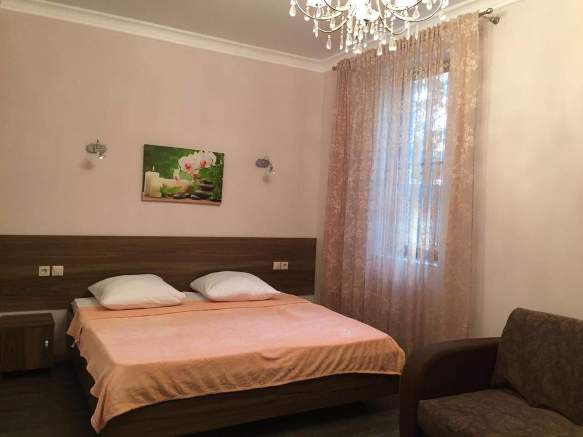 Hotel Old Pitius ピツンダ エクステリア 写真