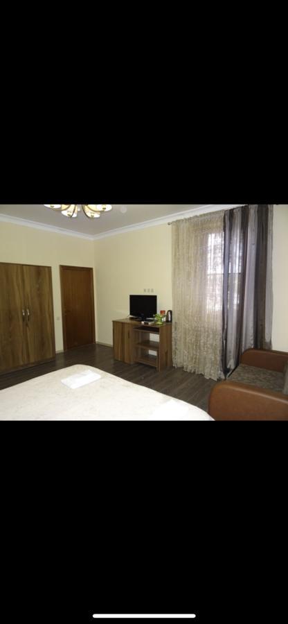 Hotel Old Pitius ピツンダ エクステリア 写真