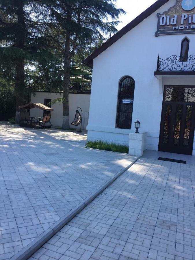 Hotel Old Pitius ピツンダ エクステリア 写真